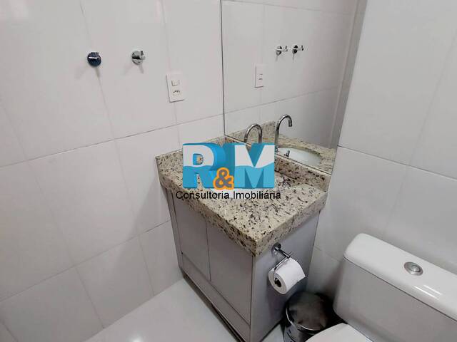 #121 - Apartamento para Venda em Praia Grande - SP