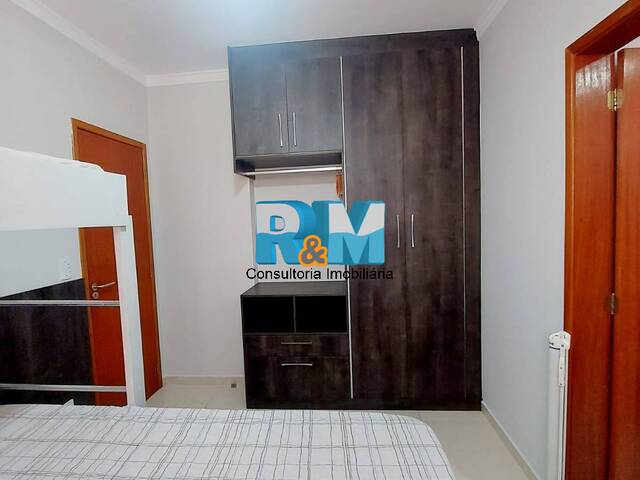 #121 - Apartamento para Venda em Praia Grande - SP