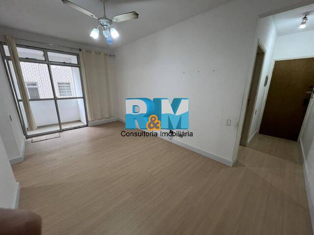 #153 - Apartamento para Venda em Praia Grande - SP